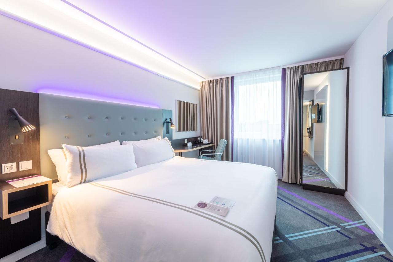 Premier Inn Muenchen Airport Ost Schwaig bei Nürnberg Esterno foto